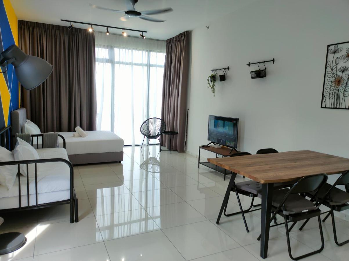 New 2Br Georgetown Warm And Lovely Homestay 10Pax-无敌美景两房民宿 Beacon Executive Suite Kültér fotó