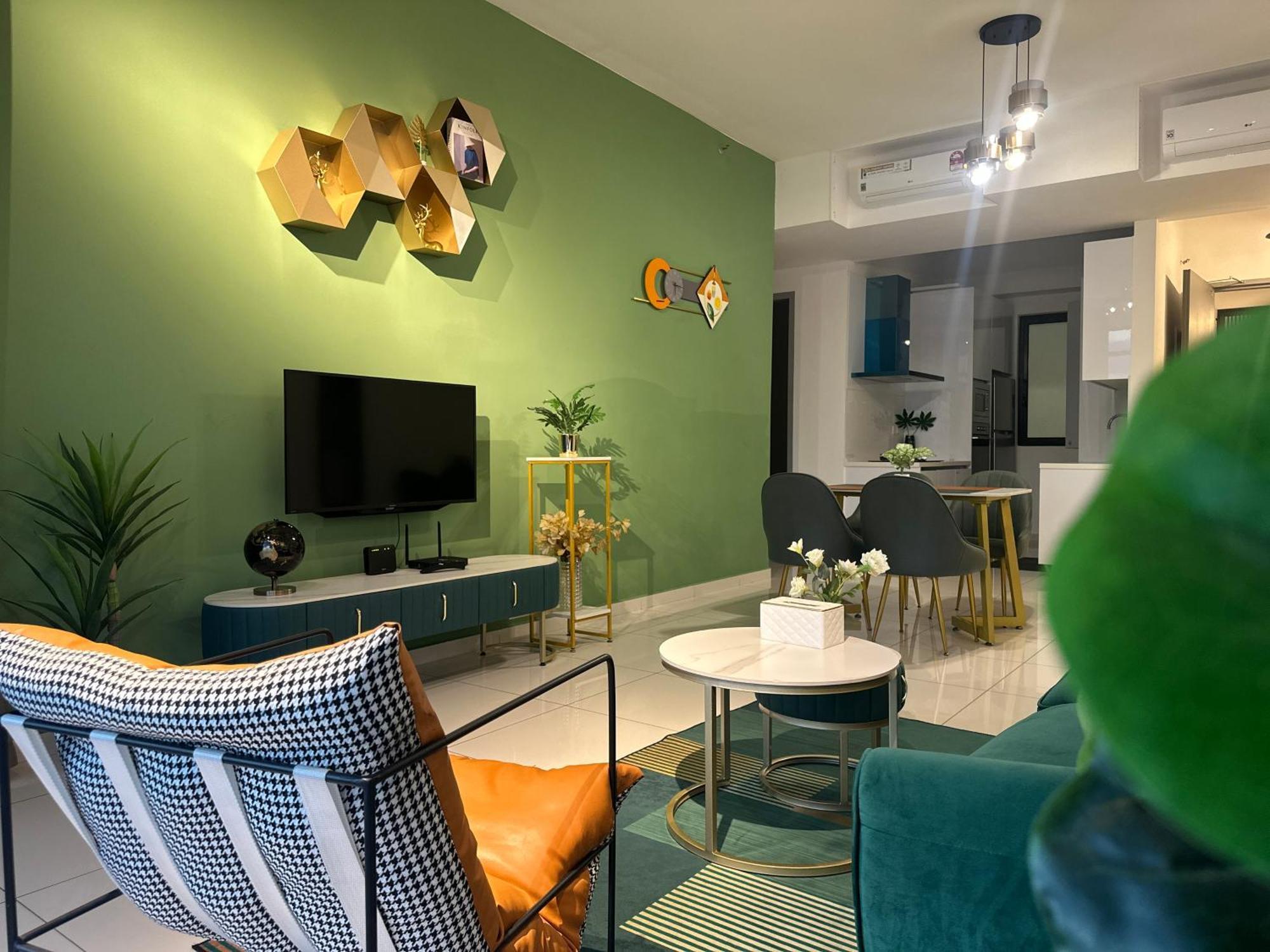 New 2Br Georgetown Warm And Lovely Homestay 10Pax-无敌美景两房民宿 Beacon Executive Suite Kültér fotó