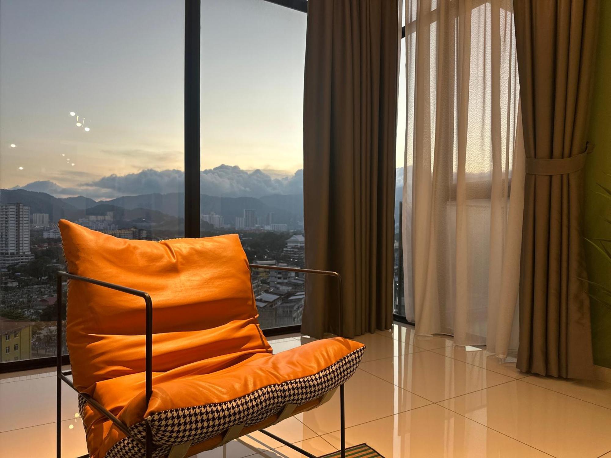 New 2Br Georgetown Warm And Lovely Homestay 10Pax-无敌美景两房民宿 Beacon Executive Suite Kültér fotó